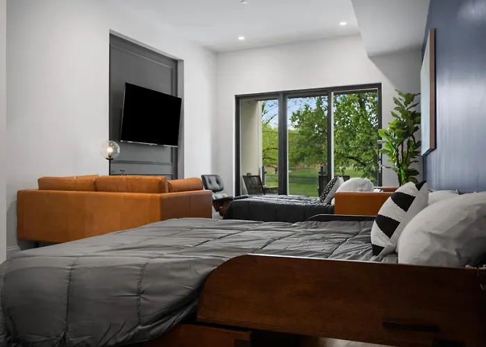 Apartamento Immaculate Penthouse Double King On Butler St With Rooftop Deck And Free Off Street Parking *