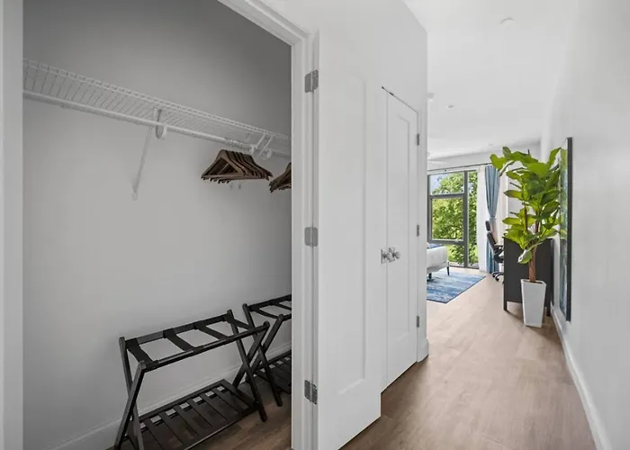 Apartamento Immaculate Penthouse Double King On Butler St With Rooftop Deck And Free Off Street Parking *