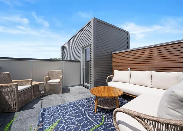 Apartamento Immaculate Penthouse Double King On Butler St With Rooftop Deck And Free Off Street Parking Pittsburgh