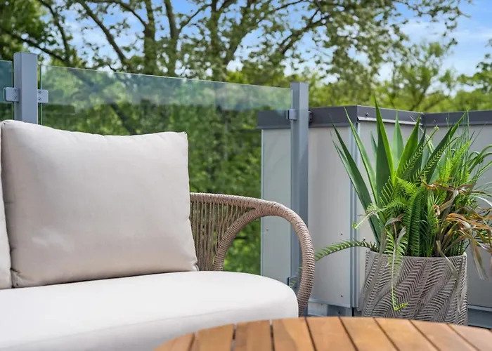 Immaculate Penthouse Double King On Butler St With Rooftop Deck And Free Off Street Parking Apartamento Pittsburgh